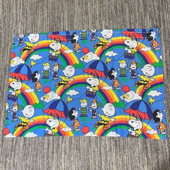 Vtg Peanuts Snoopy Charlie Brown & Friends Curtain Blue Hot Air Balloons 34x24 - Picture 1 of 3